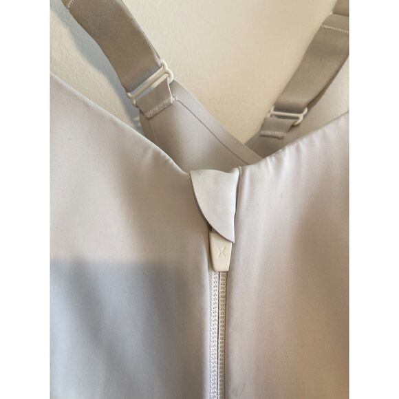 Knix - Women’s Catalyst Front Zip Sports Bra Size: 8 Plus 40D/DD-42D/DD - Picture 6 of 7